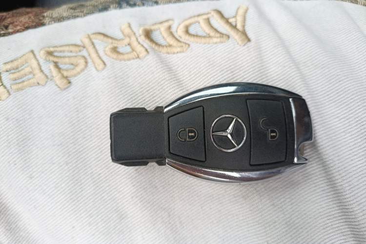 Used Mercedes-Benz GLA 2016 GLA 200 Fashion Model Vehicle Key