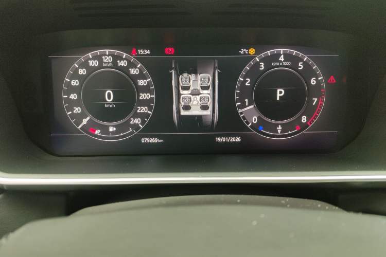 Used Land Rover Range Sport 2018 3.0 SC V6 HSE DYNAMIC Odometer Close Up