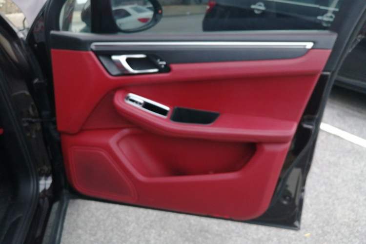 Used Porsche Macan 2017 Macan 2.0T