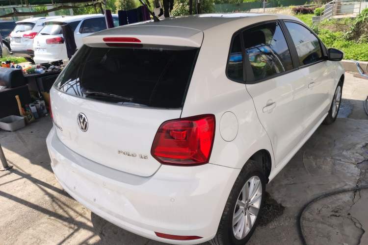Used Volkswagen Polo 2014 1.6L Manual Comfort Edition