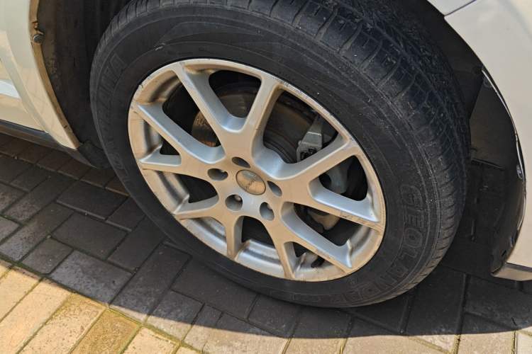 Used Dodge Journey 2013 2.4L Two-Wheel Drive Luxury Version