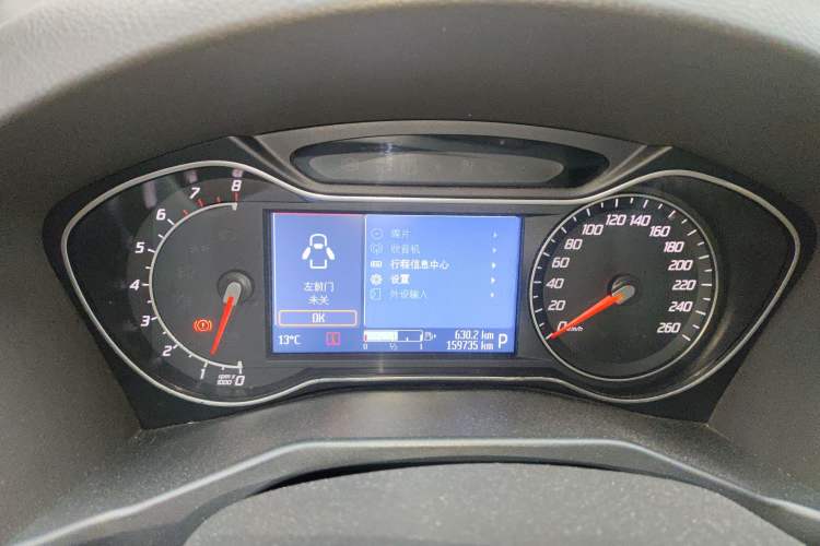 Used Ford Mondeo 2011 2.3L Luxury Model