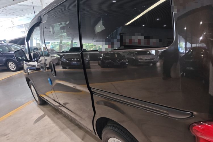 Used Nissan NV200 2014 1.6L CVT Luxury Model China IV Standard
