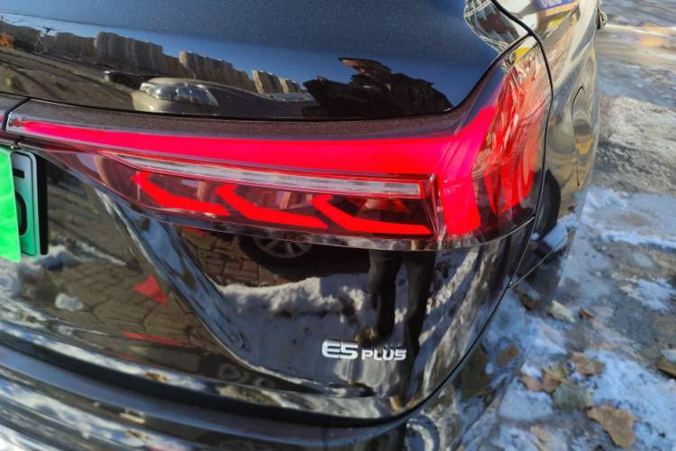 Used Landian E5 PLUS 2025 165 km Long-Range Version 5 Seats