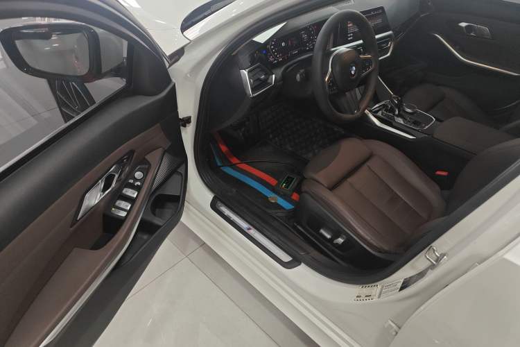 Used BMW 3 Series 2021 Facelifted 320Li M Sport Package
