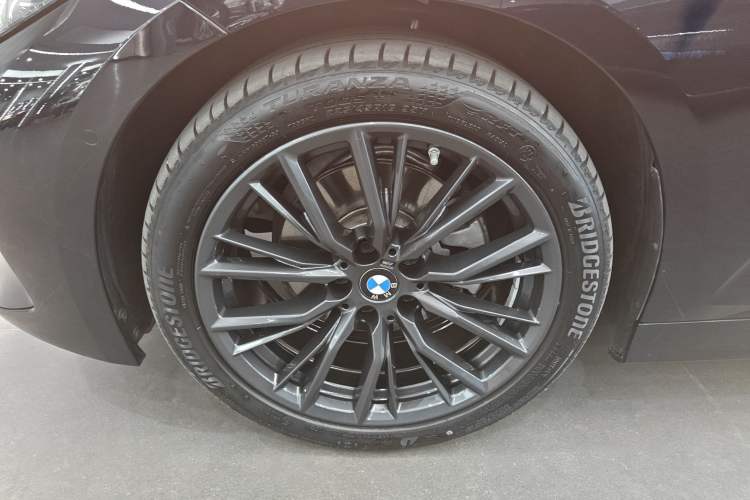 Used BMW 3 Series 2024 325i M Sport Night Edition Package