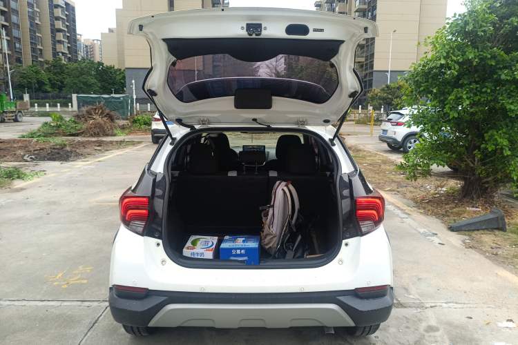 Used Toyota YARiS L Zhi Xuan 2020 X-Trail X 1.5L CVT Leading Edition
