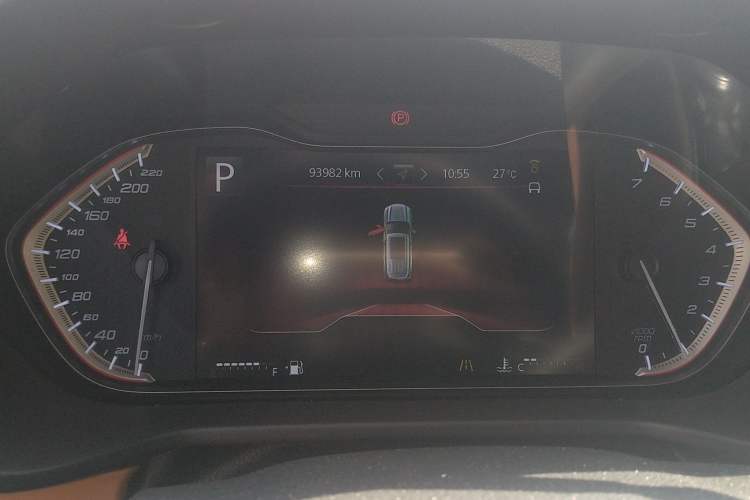 Used SAIC MAXUS D90 Pro 2020 2.0T Gasoline 4x4 Flagship Edition 6 Seats
