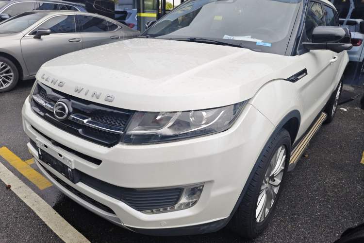 Used Land X7 2016 2.0T Panoramic Prestige Edition