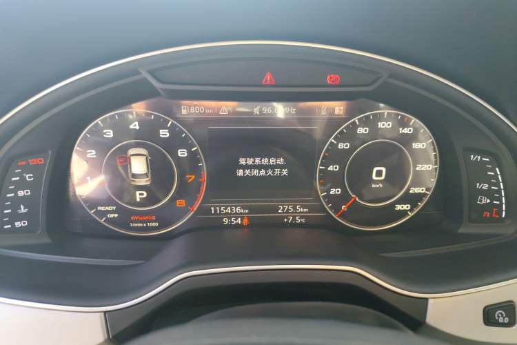 Used Audi Q7 2018 40 TFSI Comfort Model