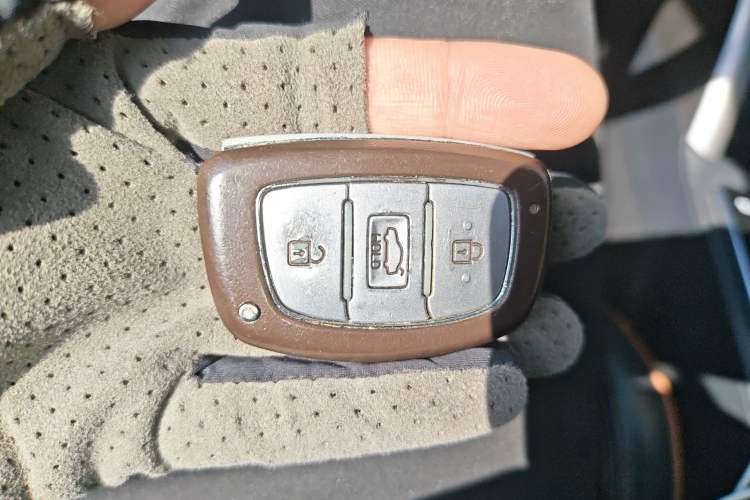 Used Hyundai Sonata 2015 1.6T GLS Smart Model
