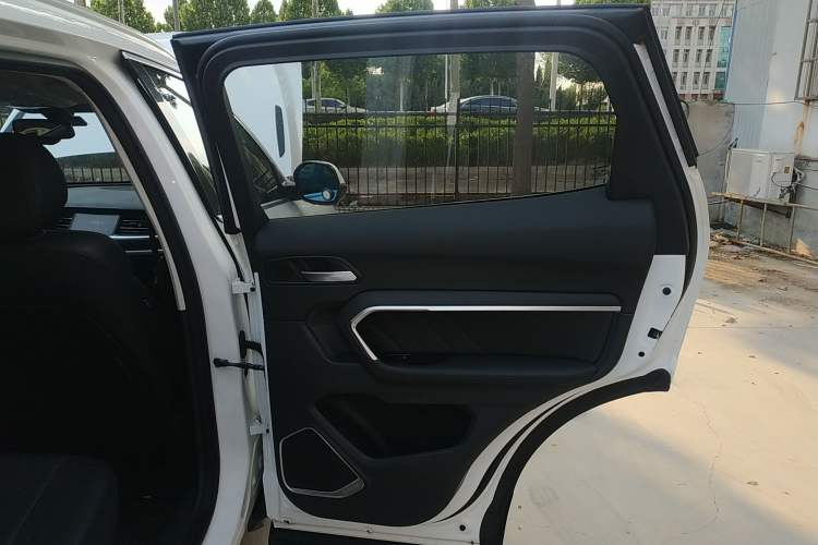 Used Haval H6 2017 Red-Label 1.3T Automatic Two-Wheel Drive Fashion Edition