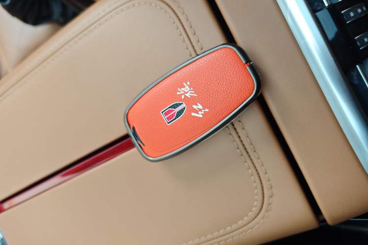 Used Hongqi H9 2020 2.0T Smart Connect Flagship Edition
