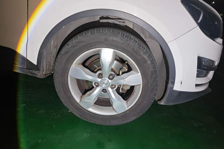 Used Zotye Domy X5 2015 1.5T CVT ZhiXian Model China IV Standard Right Front Wheel Hub
