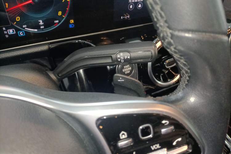 Used Mercedes-Benz B-Class 2020 B 200 Sport Edition Gear Lever