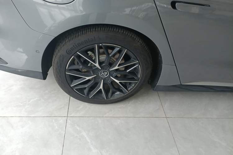 Used BYD Han 2022 EV Genesis Edition 610KM All-Wheel Drive Premium Model
