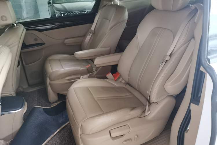 Used Buick GL8 2018 ES 28T Luxury Model China VI Standard Left Rear Seat