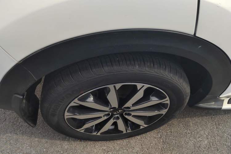 Used Kia KX5 2016 2.0L Automatic 2WD GLS Exterior 5