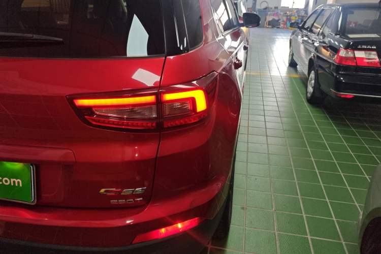 Used Changan CS55 2017 1.5T Manual Xuan Dong Model
