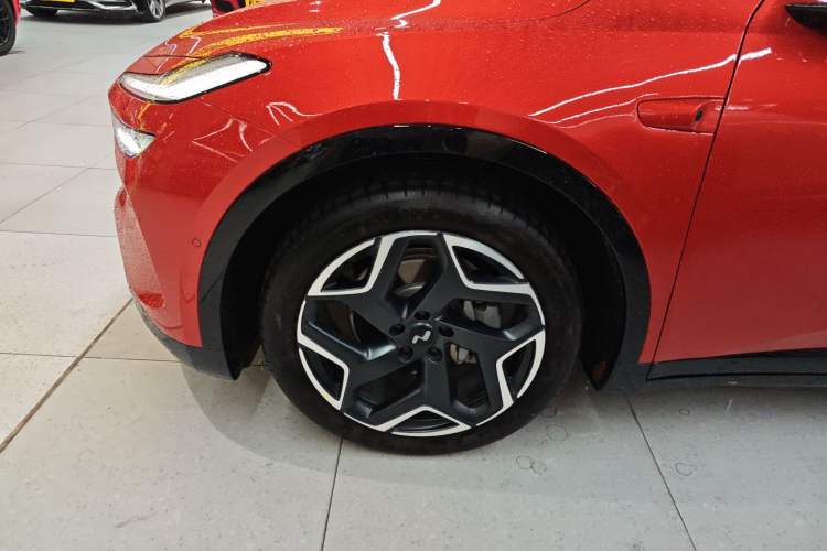 Used ONVO L60 2024 60 kWh Rear-Drive Version