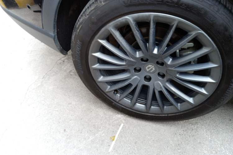 Used Leapmotor C11 2024 Range-Extended 300 Luxury Edition
