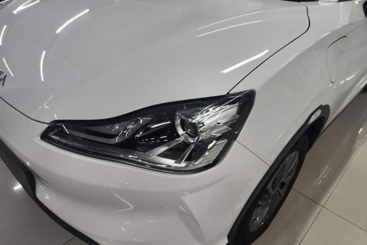 Used NETA V 2022 Chao 300 Lite Lithium Iron Phosphate Left Front Headlight