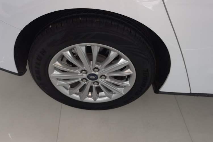 Used Ford Focus 2021 Sedan EcoBoost 180 Automatic Trendy Model