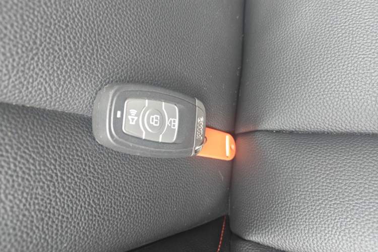 Used Haval H6 2017 Classic Edition 1.5T Automatic Two-Wheel Drive Elite Model
