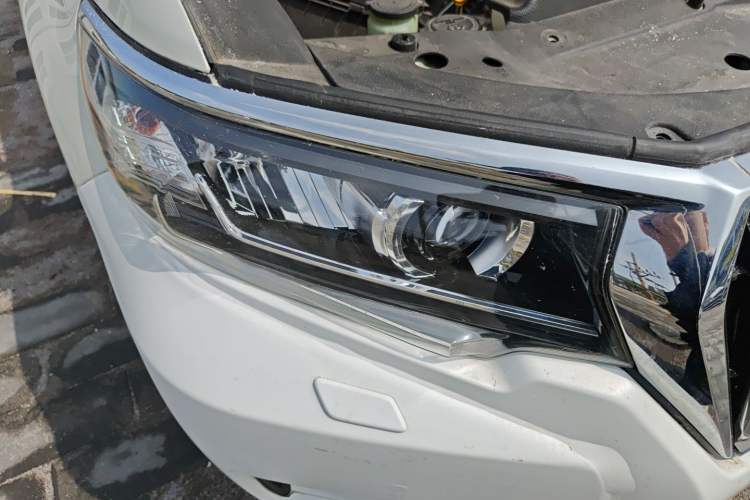 Used Toyota Prado 2018 3.5L Automatic TX-L with Rear-Mounted Spare Tire