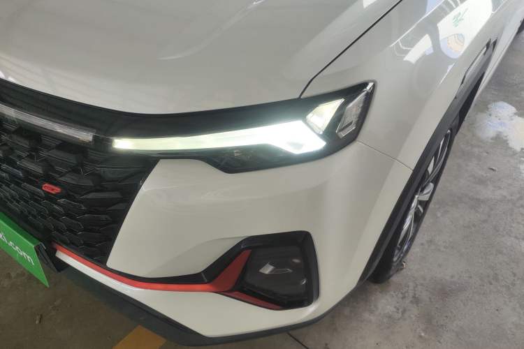 Used CHANGAN CS35PLUS 2021 Revised Version Blue Whale NE 1.4T DCT Luxury Edition Left Front Headlight