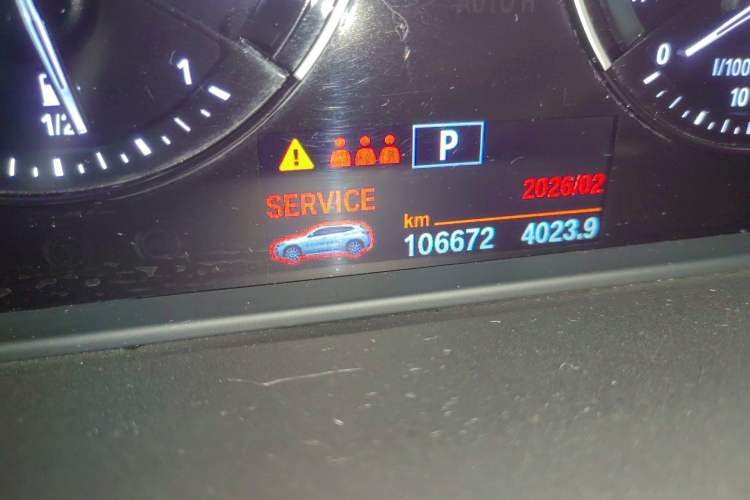 Used BMW X2 2019 sDrive20i M Sport Package China VI Emission Standard Odometer Close Up