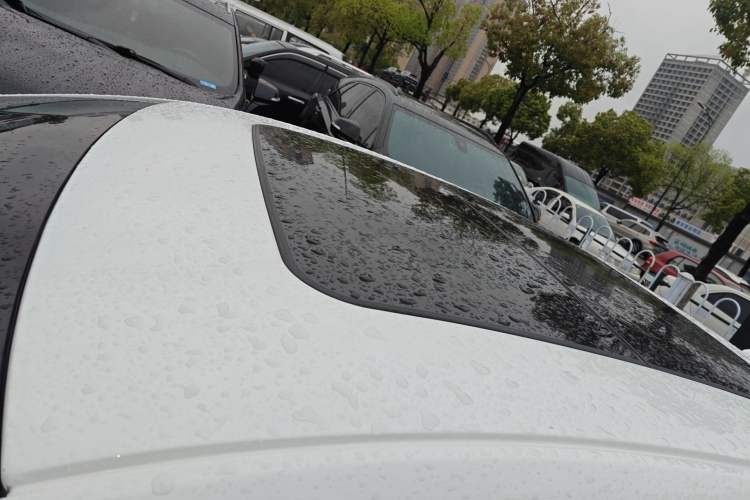 Used Cadillac XTS 2018 28T Elite Edition Roof