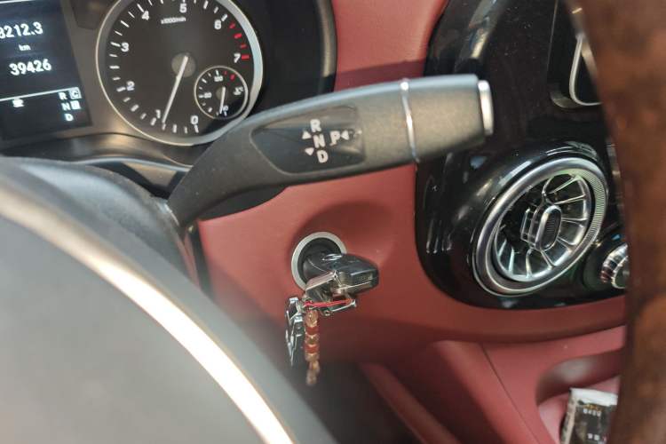 Used Mercedes-Benz Vito 2020 2.0T Business Version 7 Seats
