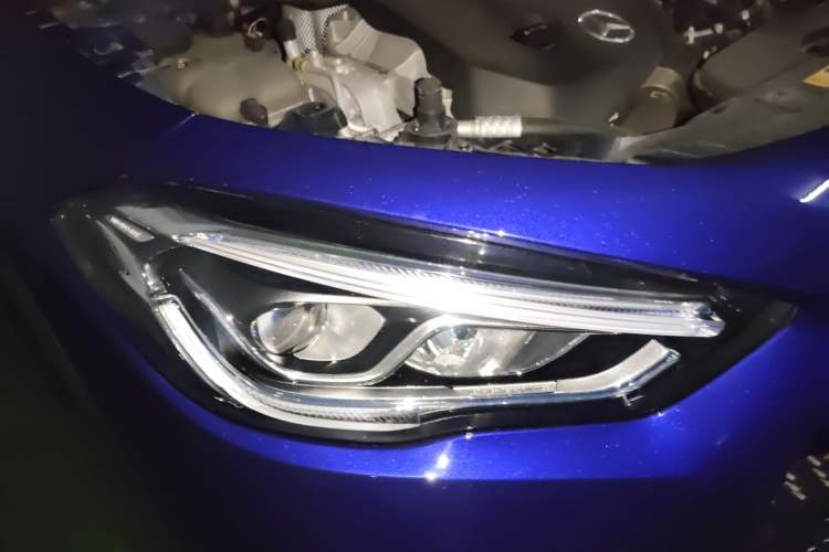 Used Mercedes-Benz GLA 2020 GLA 200 4MATIC Right Front Headlight