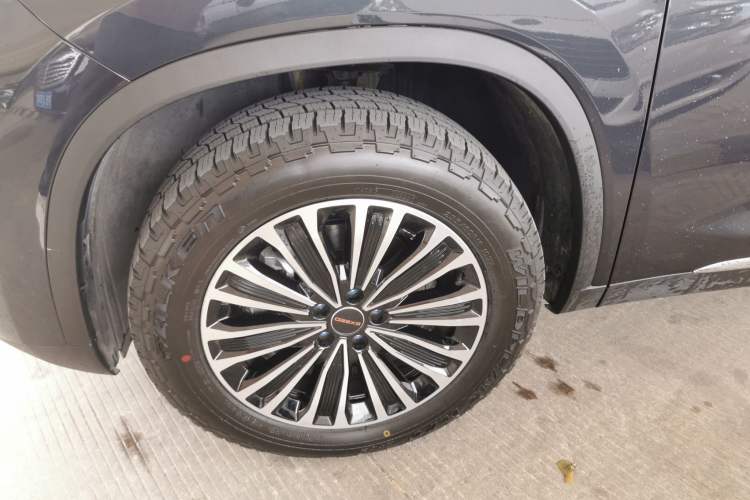 Used EXEED Lingyun 2024 400T Four-Wheel Drive International Version