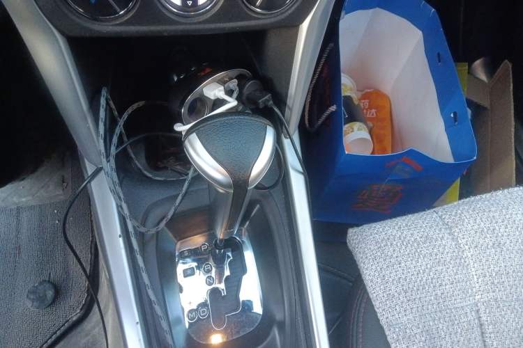 Used Citroen C3-XR 2018 1.6L Automatic Pioneer Model Gear Lever