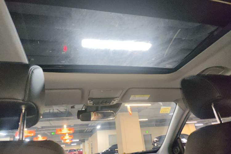 Used Honda Breeze 2021 240TURBO CVT 2WD Luxury Edition Headliner