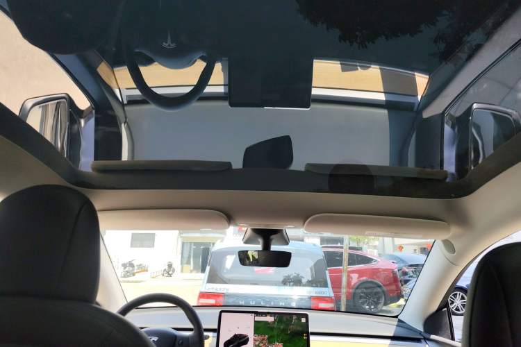 Used Tesla Model Y 2021 Standard Range Rear-Wheel Drive Version
