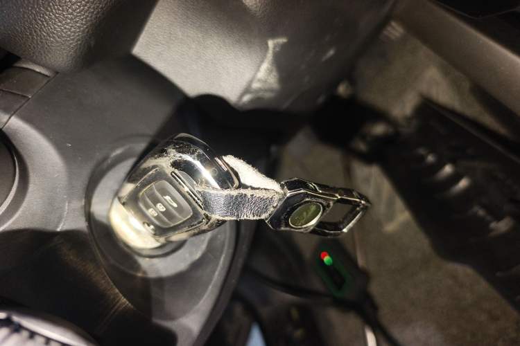 Used Renault Kadjar 2016 2.0L Two-Wheel Drive Leading Edition Interior 1