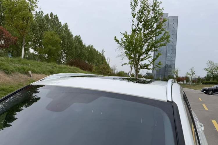 Used BMW X1 2016 sDrive20Li Luxury Model Roof