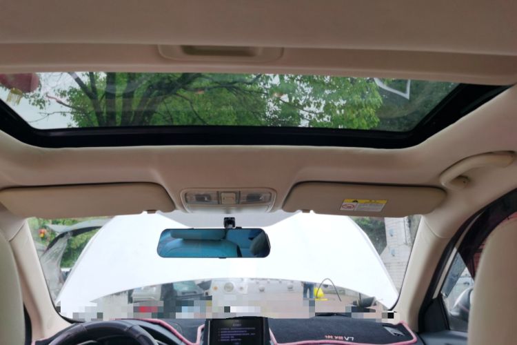 Used CHANGAN Alsvin V7 2015 1.6L Automatic Enjoyment Model China IV Standard
