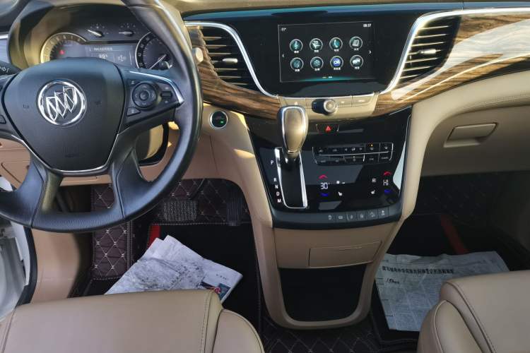 Used Buick GL8 2017 ES 28T Luxury Model China V Standard