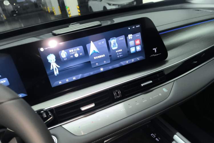 Used Chery Tiggo 8 PRO 2024 Champion Edition 290T Two-Wheel Drive Shining Version 5 Seats