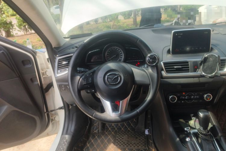 Used Mazda 3 Axela 2016 Sedan 1.5L Automatic Luxury Model Steering Wheel