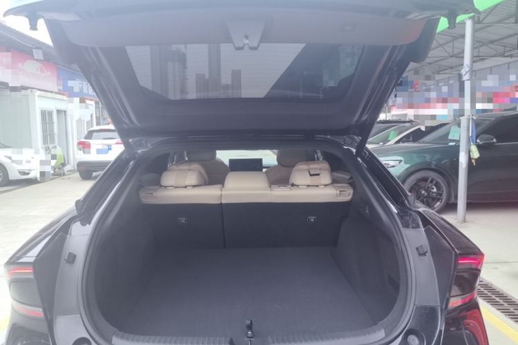 Used XPeng P7+ 2024 Long-Range Max Trunk