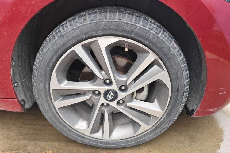 Used Hyundai Elantra (6th Generation / Lingdong) 2016 1.6L Automatic ZhiXuan – Elite Version
