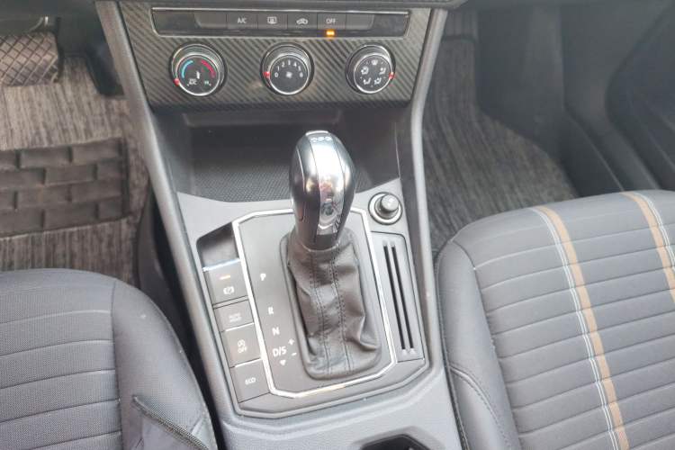 Used Volkswagen Lavida 2019 280TSI DSG Comfort Edition China VI standard
