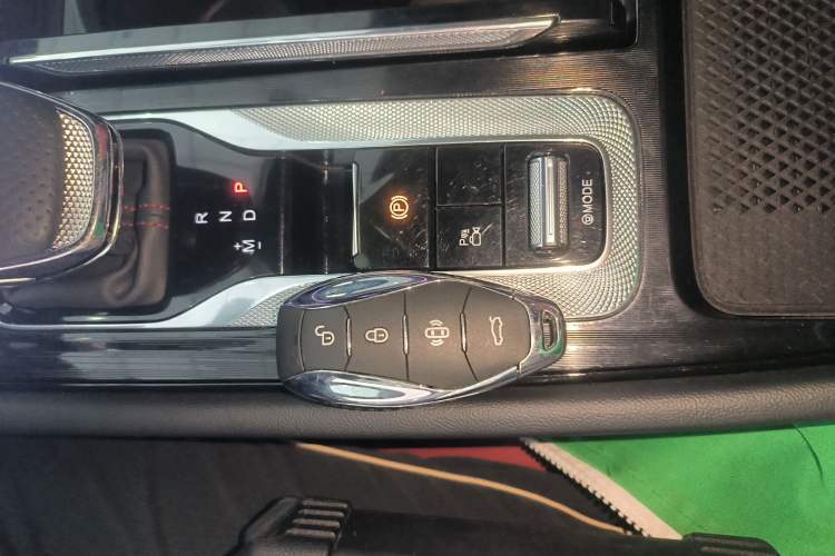 Used Hongqi H6 2023 2.0T ZhiShang Version