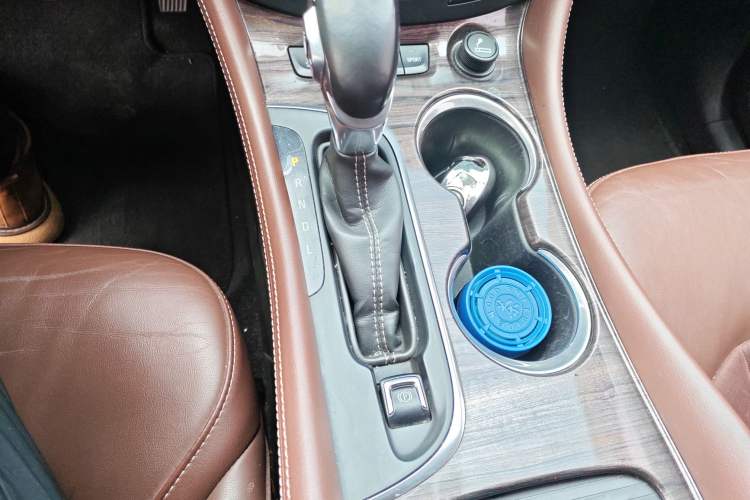 Used Buick Envision 2017 28T Four-Wheel Drive Elite Model
