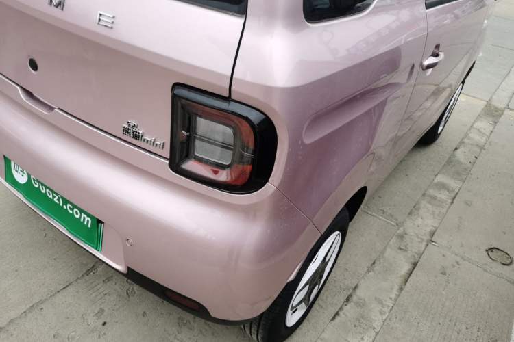 Used Geely Galaxy Panda 2025 210 km – Yuanqi Bear